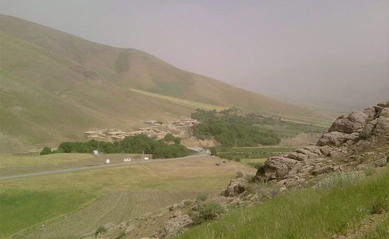 تپه تاریخی شیخی آباد روستای کرتویج